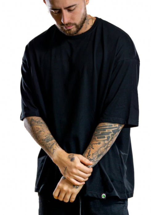 OVERSIZE LISA NEGRO - ALTO GRAMAJE 330G