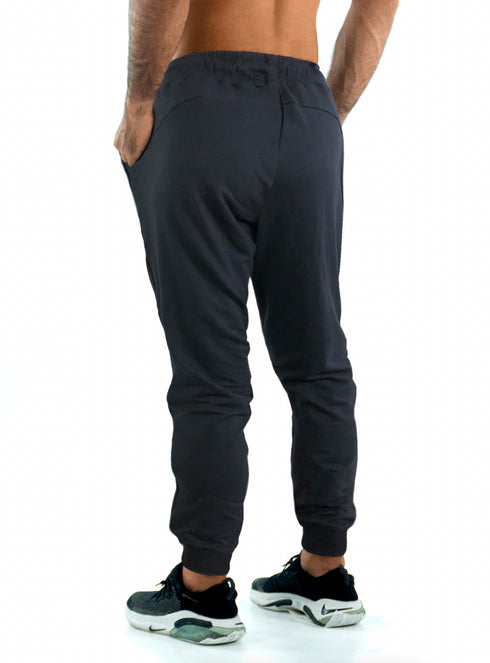 SUDADERA NEGRA